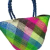 Bolso artesanal multicolor tejido a mano en palma de iraca por artesanas colombianas